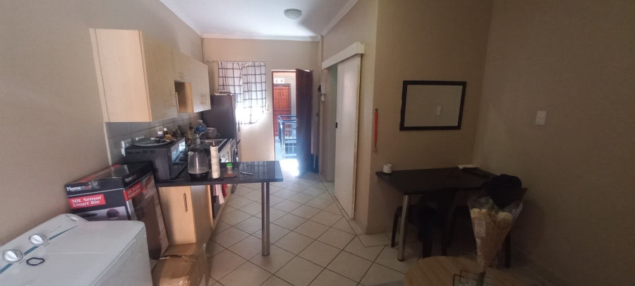 1 Bedroom Property for Sale in Vredenhof Sh Free State